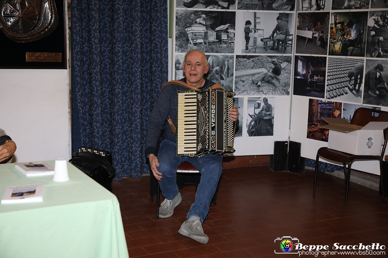 VBS_3048 - Presentazione libro 'Tra Valchiusella e Messico in giro per l'Olivetti' di Meuccio Bertarione.jpg